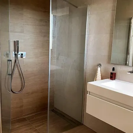 Modern Luxury Penthouse, 15 Minutes Marbella * Estepona