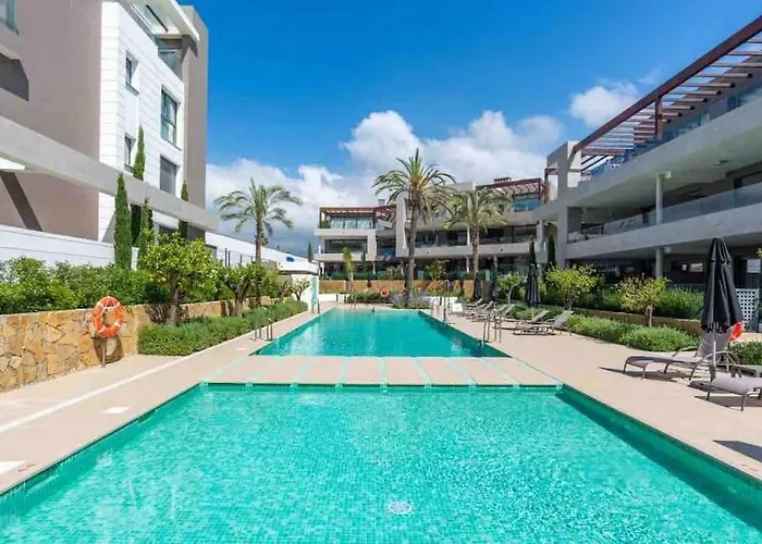 Modern Luxury Penthouse, 15 Minutes Marbella *