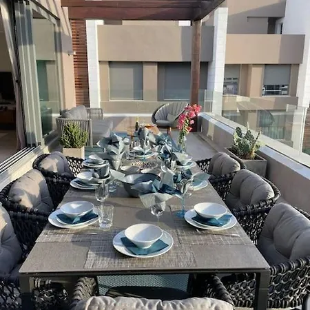 Modern Luxury Penthouse, 15 Minutes Marbella Apartman Estepona