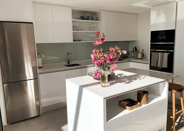 Modern Luxury Penthouse, 15 Minutes Marbella * Estepona